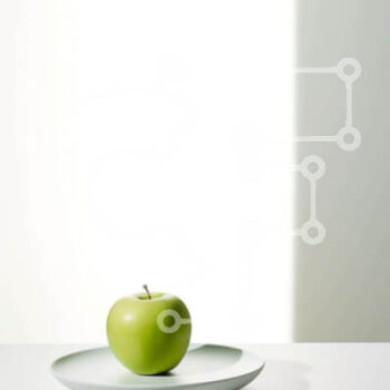 Intra Συλλεκτικό Ξύλινο Παζλ Plywood  4mm - Φρέσκο ​​πράσινο μήλο στο άσπρο πιάτο Σε Ξύλινο Κουτί - Διαστάσεις: 10x10 cm – 25 κομμάτια - Image 1