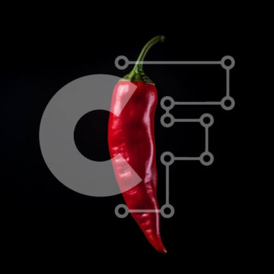 Intra Συλλεκτικό Ξύλινο Παζλ Plywood  4mm - Ζωντανό κόκκινο πιπέρι τσίλι σε μαύρο φόντο Σε Ξύλινο Κουτί - Διαστάσεις: 10x10 cm – 25 κομμάτια - Image 1