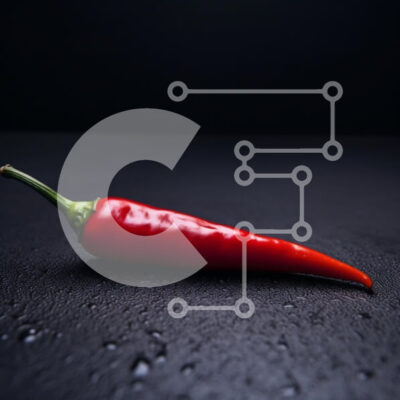 Intra Συλλεκτικό Ξύλινο Παζλ Plywood  4mm - Κοντινό πλάνο ενός κόκκινου πιπεριού τσίλι σε σκοτεινή επιφάνεια Σε Ξύλινο Κουτί - Διαστάσεις: 10x10 cm – 25 κομμάτια - Image 1