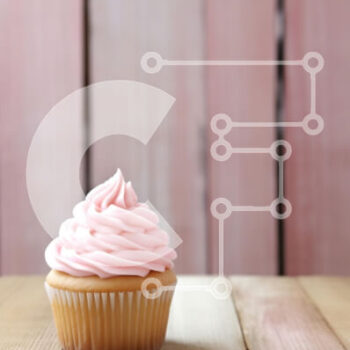 Intra Συλλεκτικό Ξύλινο Παζλ Plywood  4mm - Cupcake με ροζ πάγωμα σε ξύλινη επιφάνεια Σε Ξύλινο Κουτί - Διαστάσεις: 10x10 cm – 25 κομμάτια - Image 1