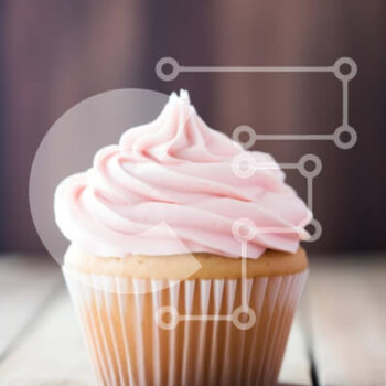 Intra Συλλεκτικό Ξύλινο Παζλ Plywood  4mm - Cupcake με ροζ πάγωμα σε ξύλινο φόντο Σε Ξύλινο Κουτί - Διαστάσεις: 10x10 cm – 25 κομμάτια - Image 1