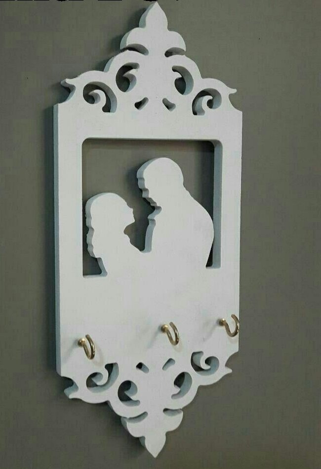 Intra απο ξύλο plywood 3mm-4mm πάχος - Πρότυπο κρεμάστρας ραφιών τοίχου Δίασταση 30x30 cm Intraeaxys-e1gkwmxo