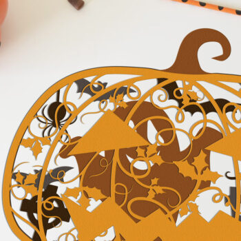 Intra απο ξύλο plywood 3mm-4mm πάχος – Διακοσμημένη αποκριάτικη διακόσμηση κολοκύθας Δίασταση 20x20 cm INTRAFABR-106338836 - Image 2