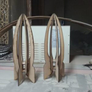 Intra απο ξύλο plywood 3mm-4mm πάχος - Ξύλινο παιχνίδι πυραύλων Δίασταση 30x30 cm Intraeaxys-joekrw5o