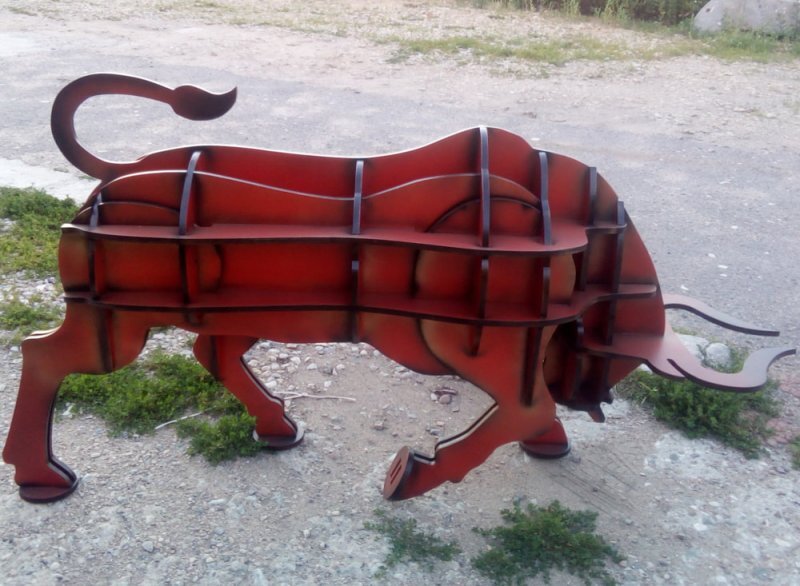 Intra απο ξύλο plywood 3mm-4mm πάχος - Ράφι σε σχήμα ταύρου Δίασταση 30x30 cm Intraeaxys-67wzl5w7