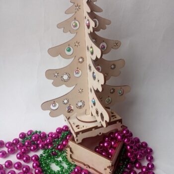 Intra απο ξύλο plywood 3mm-4mm πάχος - Έκπληξη Χριστουγεννιάτικου Δέντρου Δίασταση 30x30 cm Intraeaxys-r1z2gm21 - Image 1