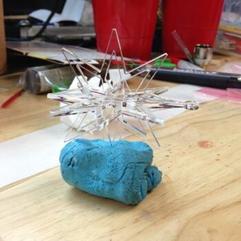 Intra απο ξύλο plywood 3mm-4mm πάχος - Στολίδι χριστουγεννιάτικου δέντρου με νιφάδα χιονιού Δίασταση 10x10 cm Intraeaxys-p7yme357 - Image 3