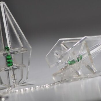 Intra απο ξύλο plywood 3mm-4mm πάχος - Κρυστάλλινα σκουλαρίκια Δίασταση 3x3 cm Intraeaxys-51r8qk37 - Image 1