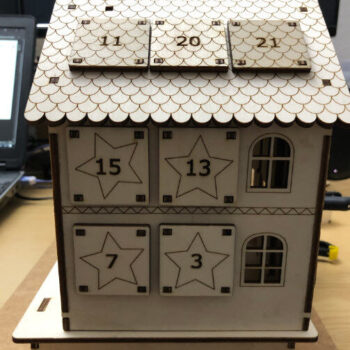 Intra απο ξύλο plywood 3mm-4mm πάχος - Αρχείο PDF προτύπου Advent Calendar House Δίασταση 40x50 cm Intraeaxys-6o3yewq7 - Image 5