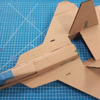 Intra απο ξύλο plywood 3mm-4mm πάχος - Cardboard RC Airplane F22 Raptor Δίασταση 30x30 cm Intraeaxys-qom6mdr1 - Image 1
