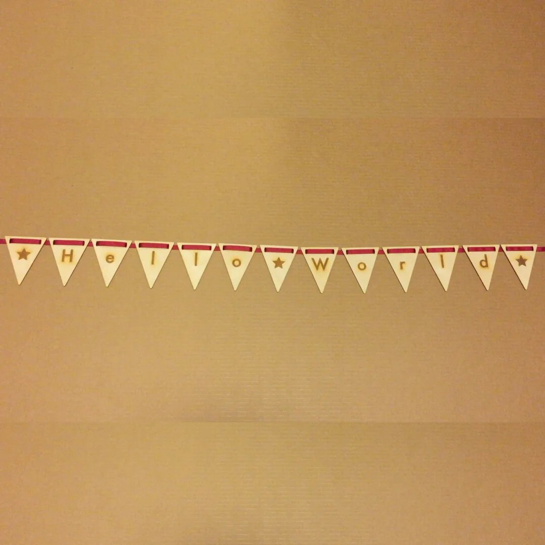 Intra απο ξύλο plywood 3mm-4mm πάχος - Alphabet Bunting Δίασταση 30x30 cm Intraeaxys-qommle5o