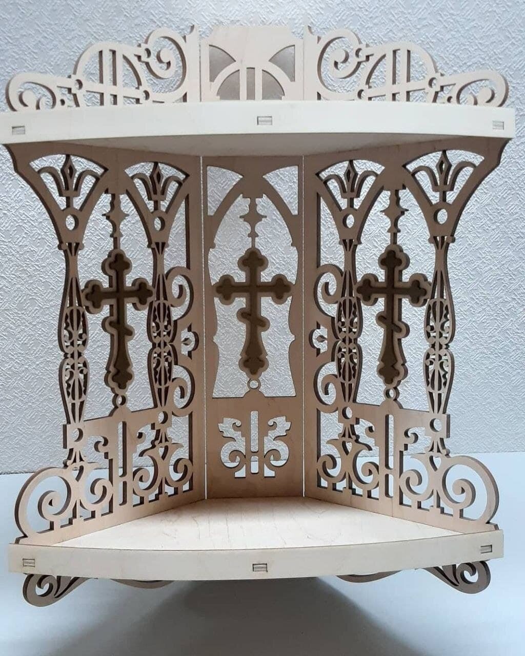 Intra απο ξύλο plywood 3mm-4mm πάχος - Γωνιακό ράφι Βωμού Δίασταση 30x30 cm Intraeaxys-e1gk4j8o