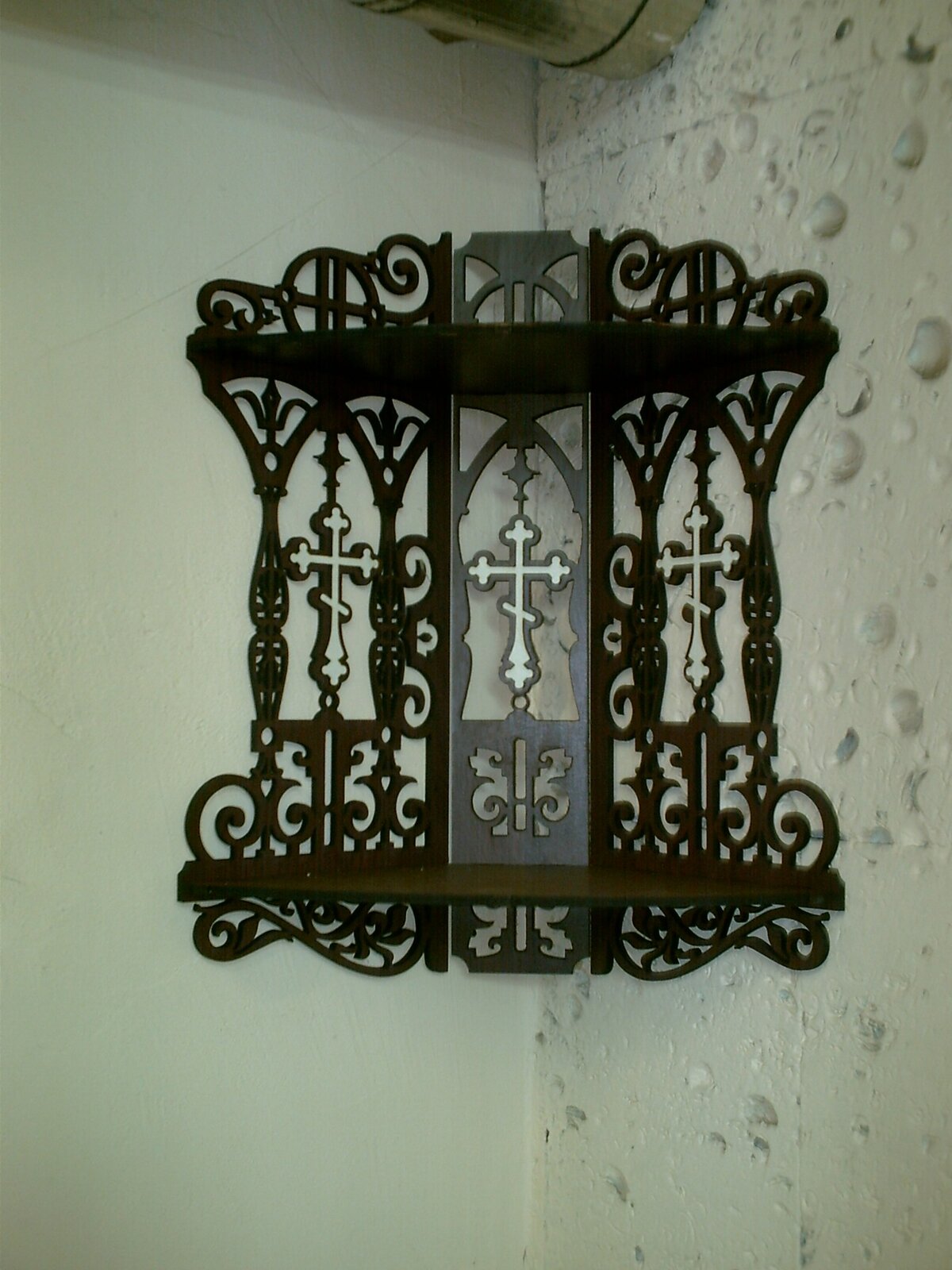 Intra απο ξύλο plywood 3mm-4mm πάχος - Ξύλινο ράφι για εικονίδια εγχώριου βωμού Δίασταση 30x30 cm Intraeaxys-eo4q2ew7