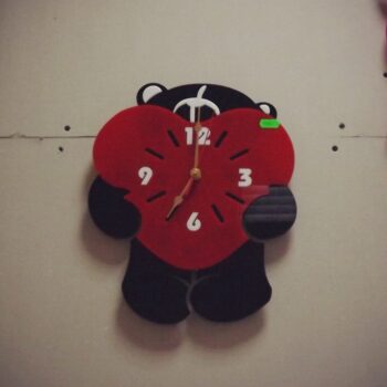 Intra απο ξύλο plywood 3mm-4mm πάχος - Διακόσμηση Ρολόι τοίχου Teddy Bear Δίασταση 30x30 cm Intraeaxys-voq2xdjo - Image 1