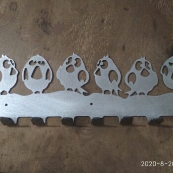 Intra απο ξύλο plywood 3mm-4mm πάχος - Κρεμάστρα τοίχου Angry Birds Δίασταση 30x30 cm Intraeaxys-6o3y3vq7 - Image 1