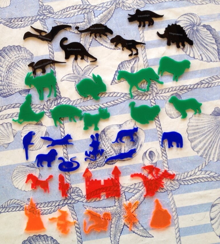 Intra απο ξύλο plywood 3mm-4mm πάχος - Κουκλοθέατρο Σκιών 2D Δίασταση 30x30 cm Intraeaxys-yon0gxk7