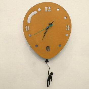 Intra απο ξύλο plywood 3mm-4mm πάχος - Ρολόι τοίχου με μπαλόνι Δίασταση 30x30 cm Intraeaxys-r1z2jnp1 - Image 3