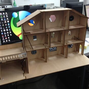 Intra απο ξύλο plywood 3mm-4mm πάχος - Μεγάλο κουκλόσπιτο Playmobil House Δίασταση 40x50 cm Intraeaxys-pok3zx87 - Image 3