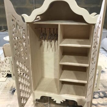 Intra απο ξύλο plywood 3mm-4mm πάχος - Ντουλάπα Ντουλάπας Έπιπλα Κουκλόσπιτου Δίασταση 30x30 cm Intraeaxys-voq2986o - Image 3