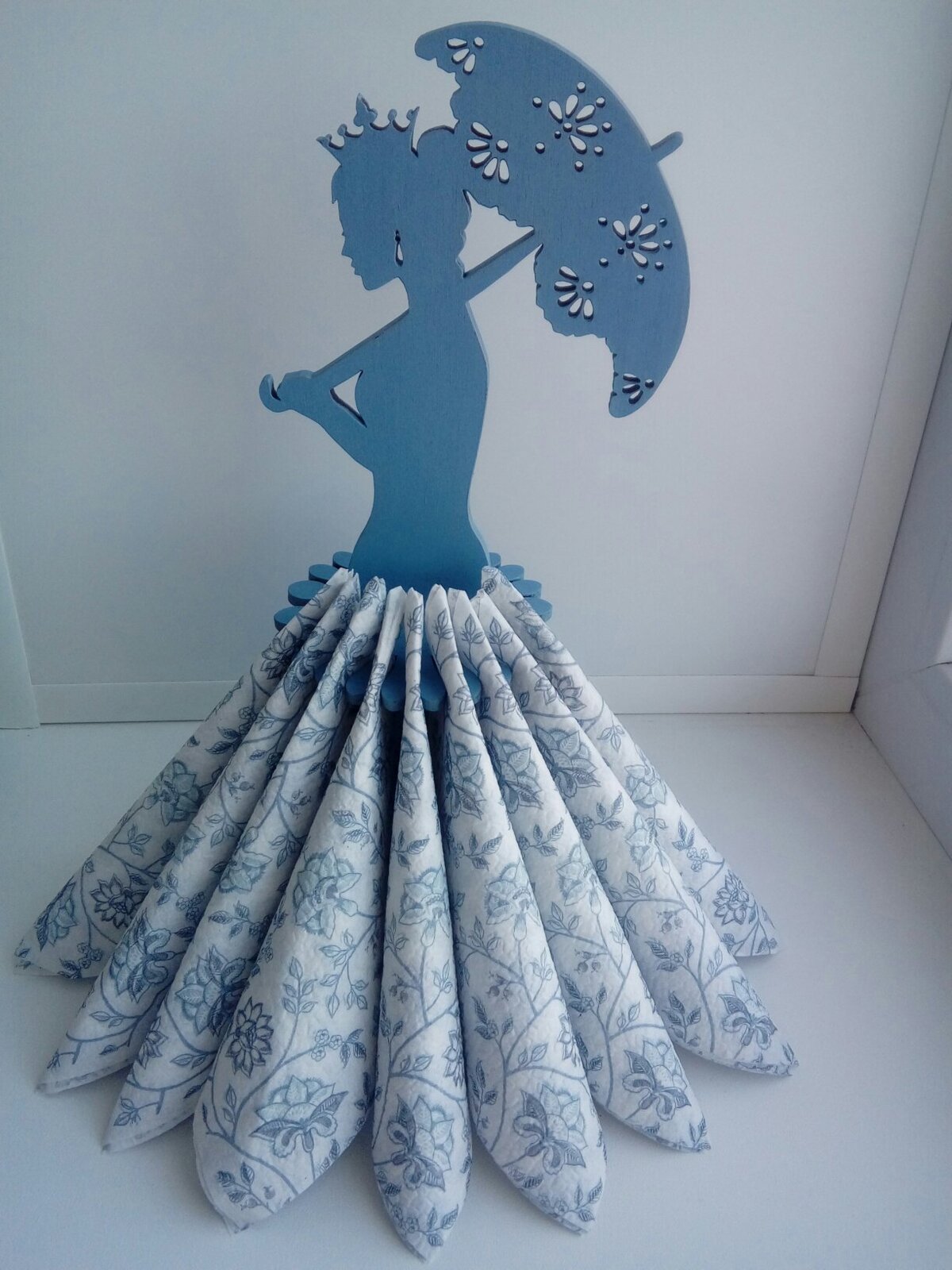 Intra απο ξύλο plywood 3mm-4mm πάχος - Θήκη χαρτοπετσέτας βασίλισσας ομπρέλας Δίασταση 30x30 cm Intraeaxys-p7ymnmr7