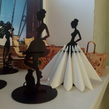 Intra απο ξύλο plywood 3mm-4mm πάχος - Θήκη για χαρτοπετσέτα Lady Δίασταση 30x30 cm Intraeaxys-joedqd51 - Image 1