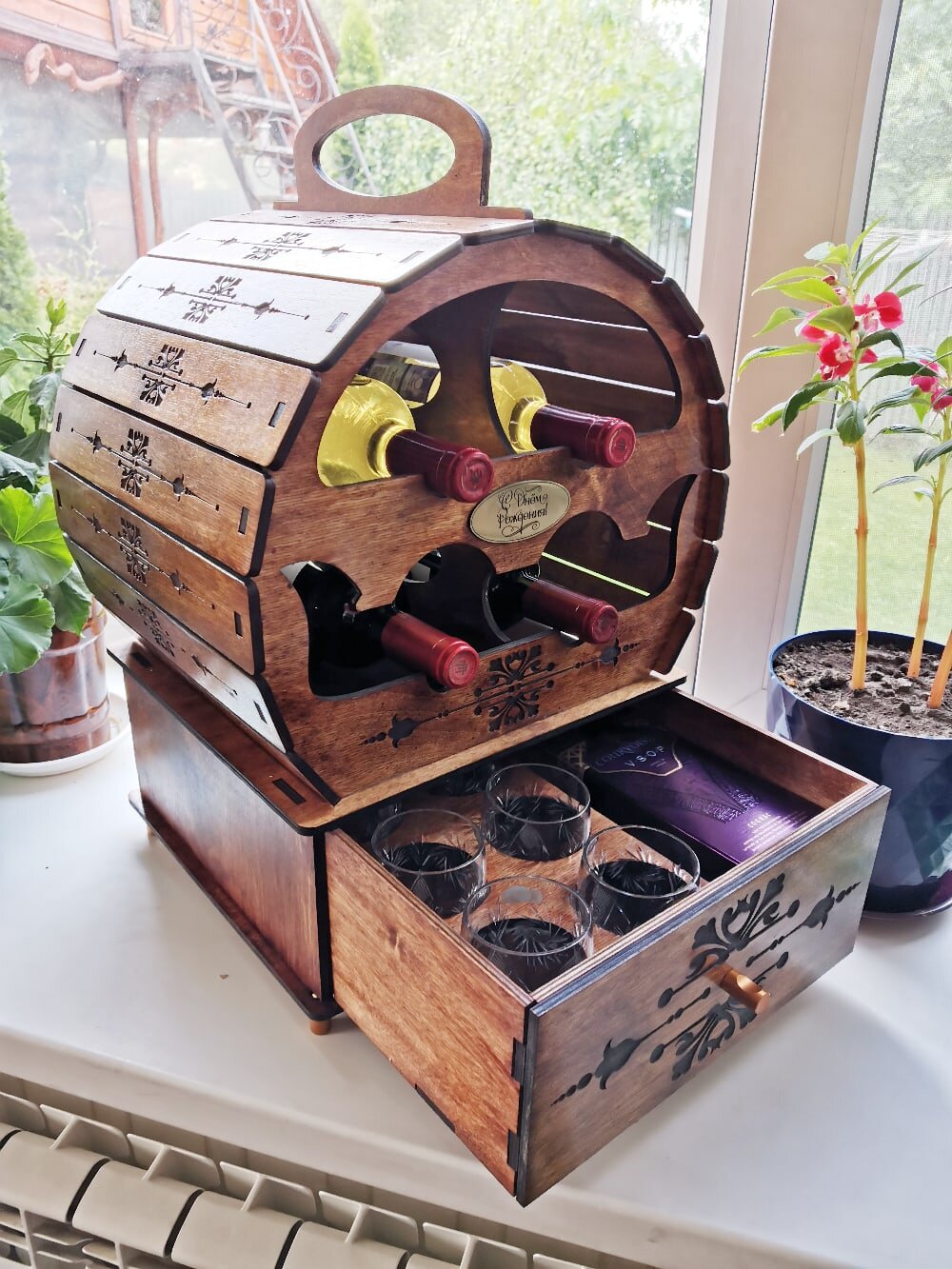 Intra απο ξύλο plywood 3mm-4mm πάχος - Ντουλάπι κρασιού Minibar Ξύλινο Βαρέλι 6mm Δίασταση 30x30 cm Intraeaxys-eo0q0291