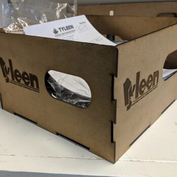 Intra απο ξύλο plywood 3mm-4mm πάχος - Κουτί Με Χερούλια 12×12 Δίασταση 30x30 cm Intraeaxys-voq2j6do - Image 1