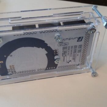 Intra απο ξύλο plywood 3mm-4mm πάχος - Battery Storage Organizer Διανομέας μπαταρίας Δίασταση 30x30 cm Intraeaxys-yonee0xo - Image 1