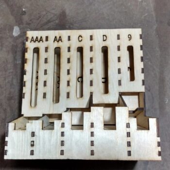 Intra απο ξύλο plywood 3mm-4mm πάχος - Battery Storage Organizer Διανομέας μπαταρίας Δίασταση 30x30 cm Intraeaxys-yonee0xo - Image 4