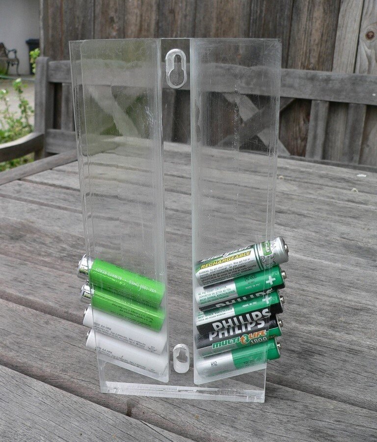 Intra απο ξύλο plywood 3mm-4mm πάχος - Διανομέας μπαταριών FIFO Δίασταση 30x30 cm Intraeaxys-r7vmvy57