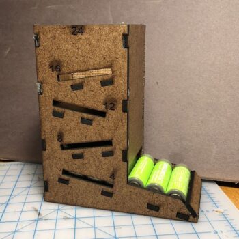 Intra απο ξύλο plywood 3mm-4mm πάχος - Υποδοχές μπαταριών ΑΑ και ΑΑΑ Δίασταση 30x30 cm Intraeaxys-078yge5o - Image 1