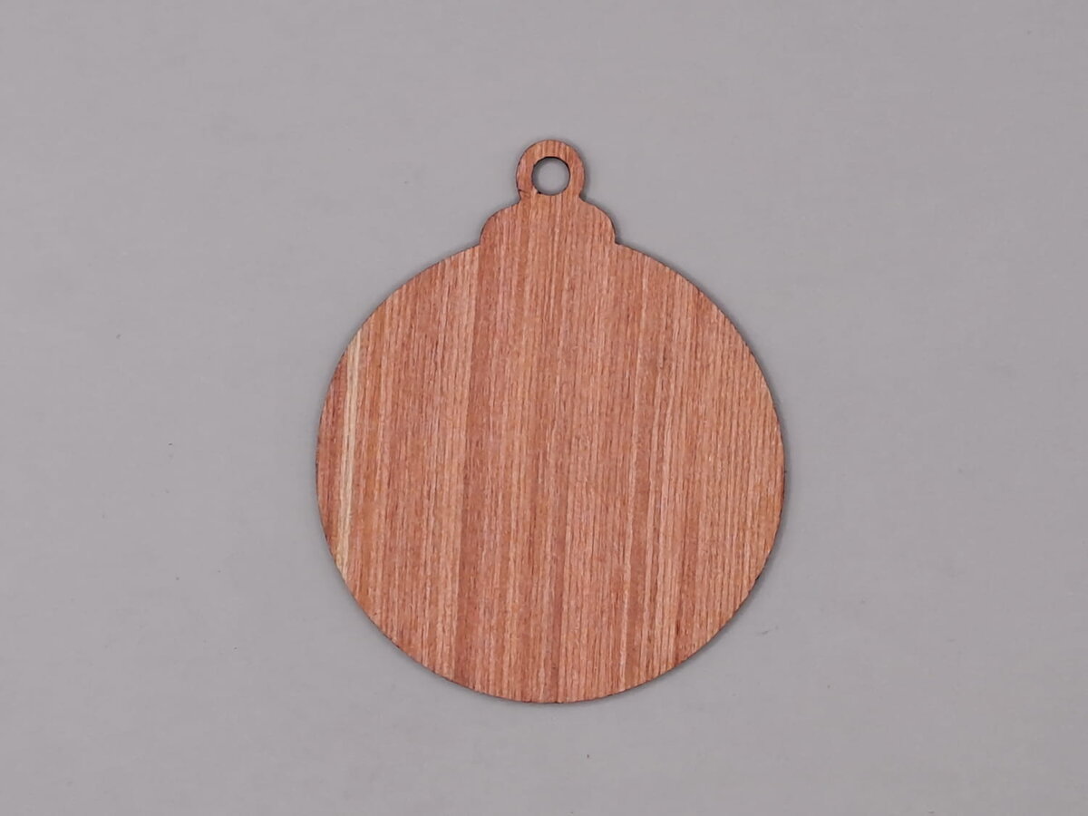 Intra απο ξύλο plywood 3mm-4mm πάχος - Ξύλινο κενό στρογγυλό μπιχλιμπίδι Κρεμαστό χριστουγεννιάτικο δέντρο Δίασταση 30x30 cm Intraeaxys-075y0x8o