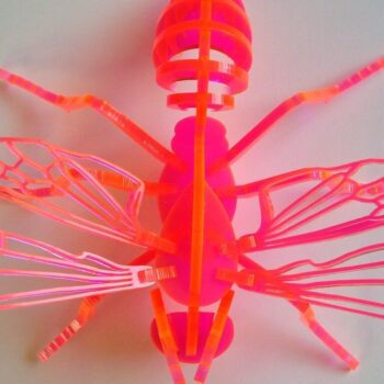 Intra απο ξύλο plywood 3mm-4mm πάχος - Αρχείο PDF Acrylic Bee Puzzle 3mm Δίασταση 20x20 cm Intraeaxys-d1lvq4go - Image 1