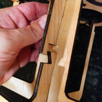 Intra απο ξύλο plywood 3mm-4mm πάχος - Παζλ Minimal 4 Pack Bottle Carrier Δίασταση 20x20 cm Intraeaxys-qom65dr1 - Image 4