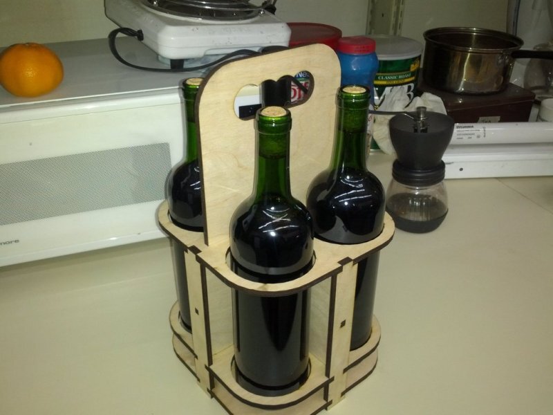 Intra απο ξύλο plywood 3mm-4mm πάχος - Θήκη μπύρας 4 συσκευασιών Δίασταση 30x30 cm Intraeaxys-p7yr9ero