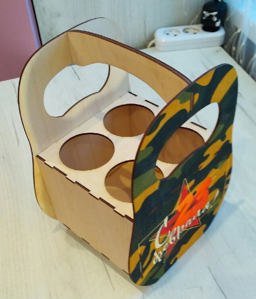 Intra απο ξύλο plywood 3mm-4mm πάχος - Εξατομικευμένη Ξύλινη Μπύρα Caddy Δίασταση 30x30 cm Intraeaxys-078ywmjo