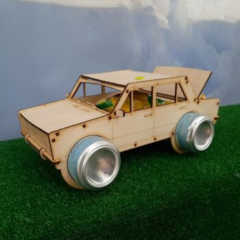 Intra απο ξύλο plywood 3mm-4mm πάχος - Διακόσμηση για πάρτι με θήκη αναψυκτικού σε σχήμα αυτοκινήτου Δίασταση 30x30 cm Intraeaxys-pok35jj7 - Image 1