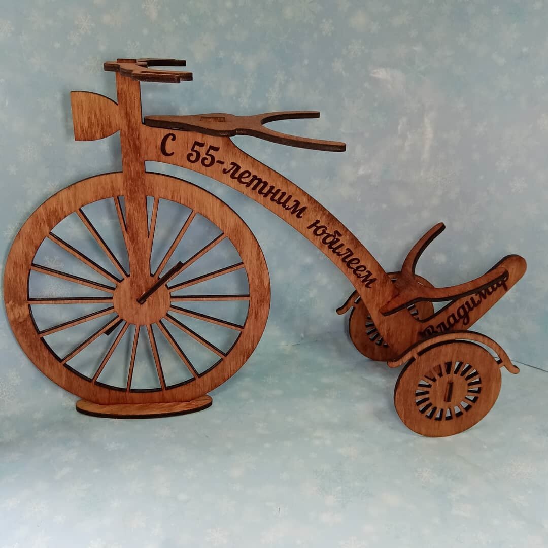 Intra απο ξύλο plywood 3mm-4mm πάχος - Ράφι κρασιού ποδηλάτου Δίασταση 30x30 cm Intraeaxys-eo20xdl7