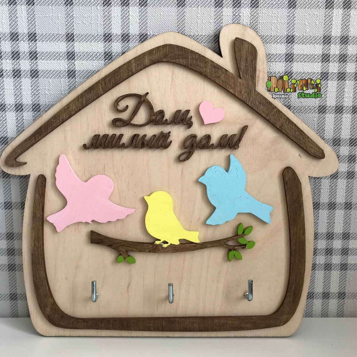 Intra απο ξύλο plywood 3mm-4mm πάχος - Κλειδοθήκη / Κρεμάστρα / Γάντζος για κλειδί Δίασταση 30x30 cm Intraeaxys-eoxk0j1z