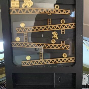 Intra απο ξύλο plywood 3mm-4mm πάχος - Κουτί γουρουνάκι Donkey Kong Δίασταση 30x30 cm Intraeaxys-6o38y2q1 - Image 4