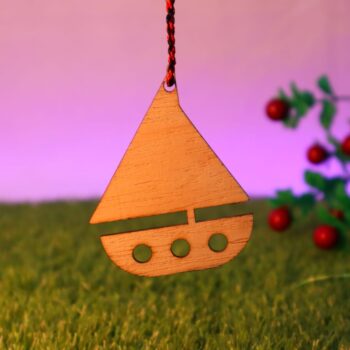 Intra απο ξύλο plywood 3mm-4mm πάχος - Στολίδι Χριστουγεννιάτικου Δέντρου από ξύλινο ιστιοφόρο Δίασταση 10x10 cm Intraeaxys-e1gkj3do - Image 2