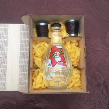 Intra απο ξύλο plywood 3mm-4mm πάχος - Ξύλινο κουτί σε σχήμα βιβλίου Δίασταση 30x30 cm Intraeaxys-joedyp91 - Image 4