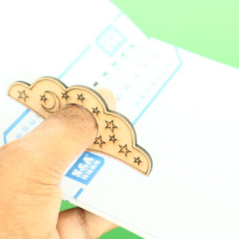 Intra απο ξύλο plywood 3mm-4mm πάχος - Διακοσμητικό Σελίδα Βιβλίου Δίασταση 30x30 cm Intraeaxys-ro6yern7 - Image 5