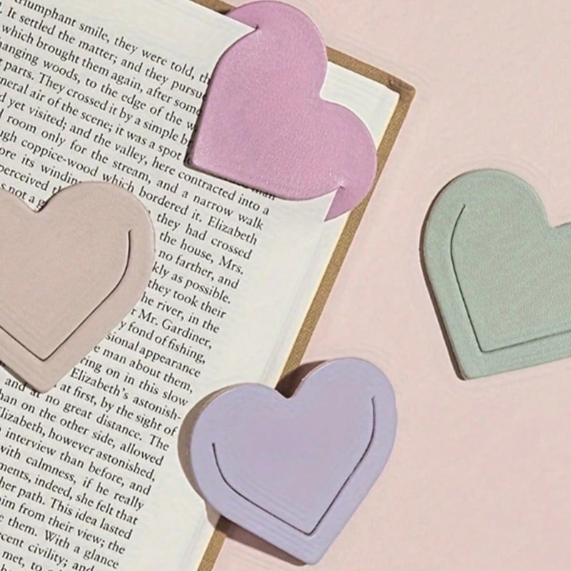 Intra απο ξύλο plywood 3mm-4mm πάχος - Δερμάτινος σελιδοδείκτης σε σχήμα καρδιάς Δίασταση 30x30 cm Intraeaxys-91j8kmlo