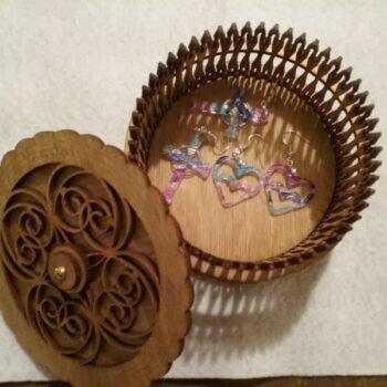 Intra απο ξύλο plywood 3mm-4mm πάχος - Στρογγυλό κουτί κοσμημάτων Δίασταση 30x30 cm Intraeaxys-yonemmxo - Image 1