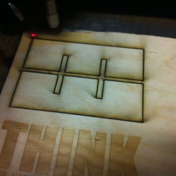 Intra απο ξύλο plywood 3mm-4mm πάχος - Παραμετρικό συρτάρι / Προσαρμογή διαιρέτη κουτιών OpenSCAD Script Δίασταση 30x30 cm Intraeaxys-eo4y4rdo - Image 4