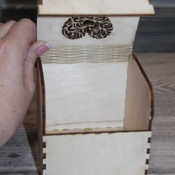 Intra απο ξύλο plywood 3mm-4mm πάχος - Κουτί δώρου με πτυσσόμενο καπάκι Δίασταση 30x30 cm Intraeaxys-eo4qw997 - Image 3