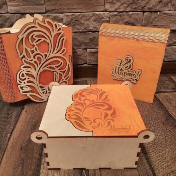 Intra απο ξύλο plywood 3mm-4mm πάχος - Παγκόσμια Ημέρα της Γυναίκας 8 Μαρτίου Κουτιά δώρων Δίασταση 30x30 cm Intraeaxys-voq269eo - Image 1