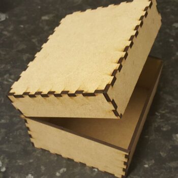 Intra απο ξύλο plywood 3mm-4mm πάχος - Αρθρωτό κουτί 3mm Δίασταση 30x30 cm Intraeaxys-eoxlze4o - Image 1