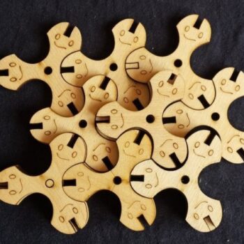 Intra απο ξύλο plywood 3mm-4mm πάχος - Dreikopftile Δίασταση 30x30 cm Intraeaxys-voqd2eq1 - Image 6